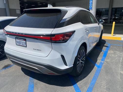 White Pearl 2023 Lexus RX 350 Premium Plus