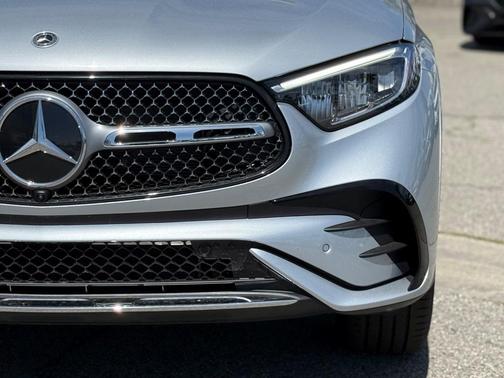 2025 Mercedes-Benz GLC 300 Base