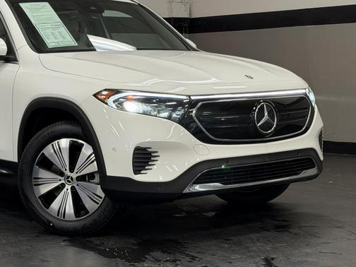 2023 Mercedes-Benz EQB 300 Base 4MATIC