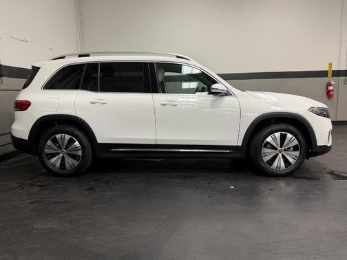 2023 Mercedes-Benz EQB 300 Base 4MATIC