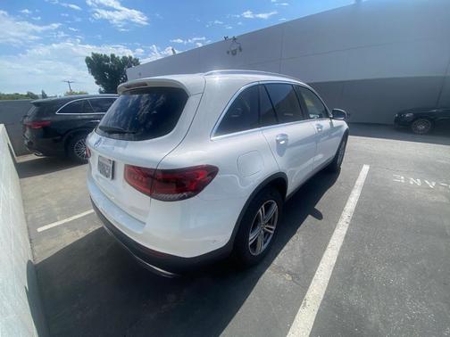 Polar White 2021 Mercedes-Benz GLC 300 Base