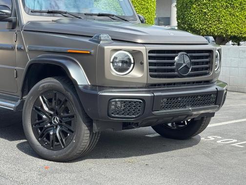 2025 Mercedes-Benz G-Class Base