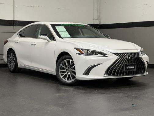2023 Lexus ES 350 Base