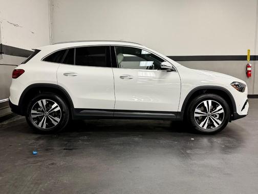 2026 Mercedes-Benz GLA 250 Base