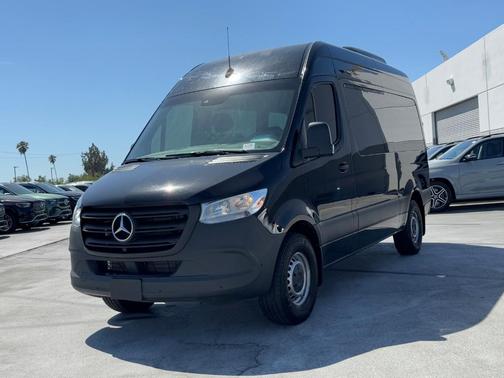 2024 Mercedes-Benz Sprinter 2500 144 WB Standard Roof Passenger