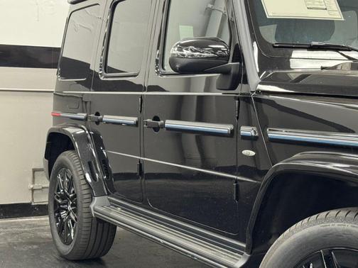 2025 Mercedes-Benz G-Class Base