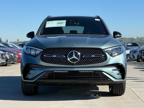 2026 Mercedes-Benz GLC 300 Base
