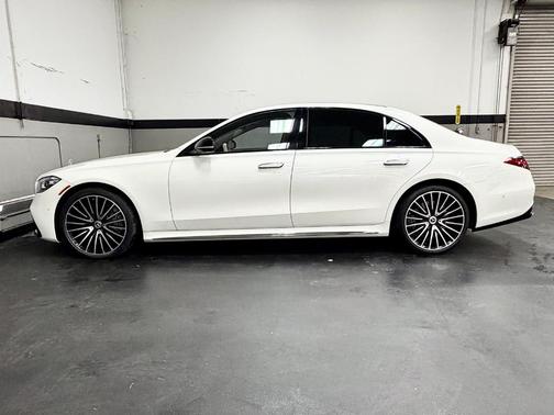 Diamond White 2023 Mercedes-Benz S-Class S 580 4MATIC