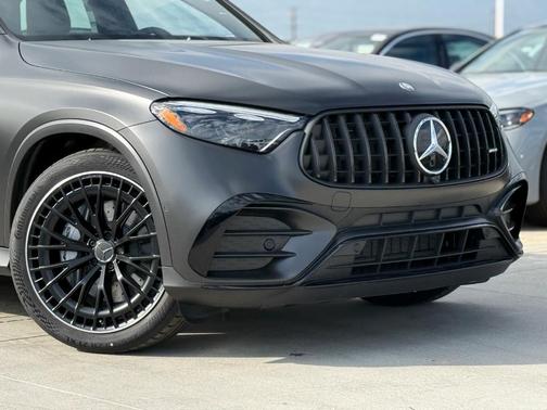 2026 Mercedes-Benz AMG GLC 43 Base