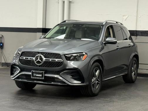 2024 Mercedes-Benz GLE 450 Plug-In Hybrid Base 4MATIC