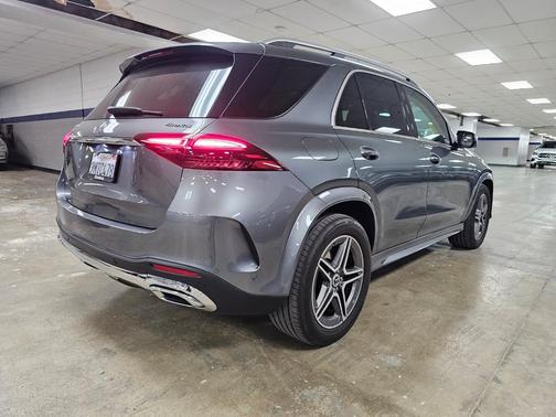 2024 Mercedes-Benz GLE 450 Plug-In Hybrid Base 4MATIC
