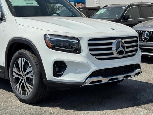 2026 Mercedes-Benz GLB 250 Base
