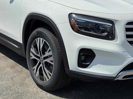 2026 Mercedes-Benz GLB 250 Base
