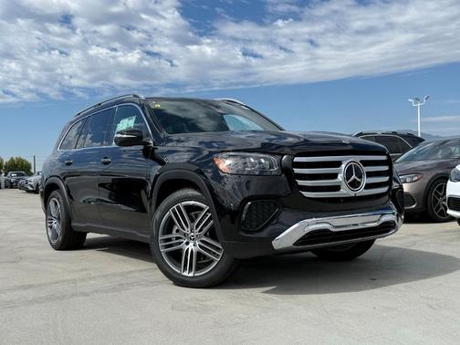 2025 Mercedes-Benz GLS 450 4MATIC