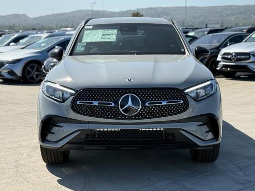 2025 Mercedes-Benz GLC 300 Base 4MATIC