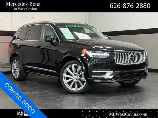 Onyx Black Metallic 2023 Volvo XC90 B6 Plus 7-Seater