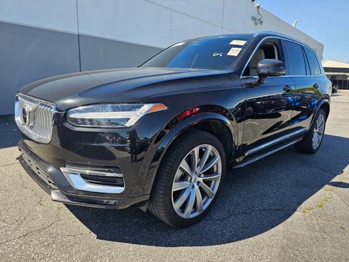 2023 Volvo XC90 B6 Plus 7-Seater