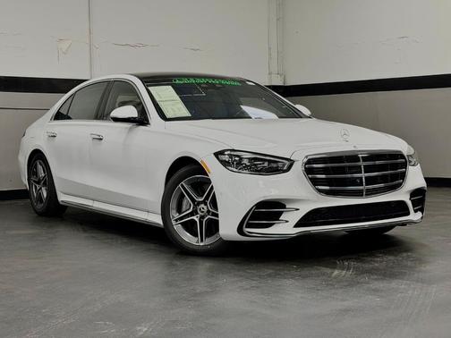 Moonlight White 2024 Mercedes-Benz S-Class S 580 4MATIC