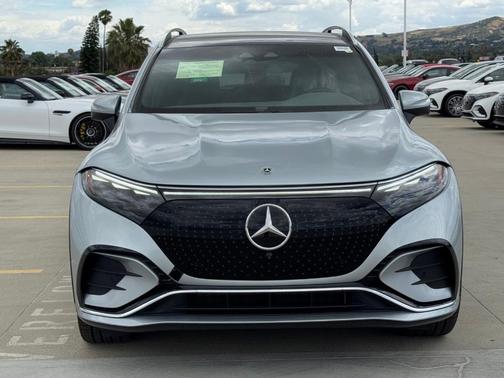 Silver Metallic 2026 Mercedes-Benz EQS 400 Base 4MATIC