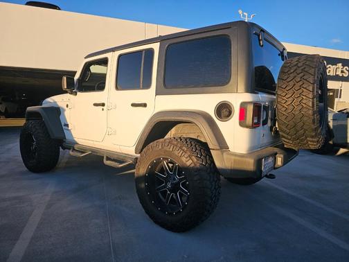 2020 Jeep Wrangler Unlimited Sport Altitude