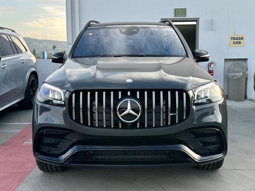 2025 Mercedes-Benz AMG GLS 63 Base
