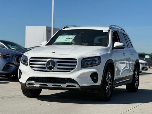 2025 Mercedes-Benz GLB 250 Base