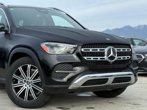 Obsidian Black 2026 Mercedes-Benz GLE 350 Base 4MATIC