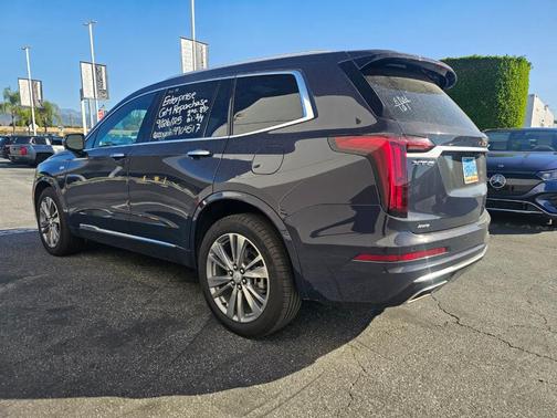 2025 Cadillac XT6 Premium Luxury AWD