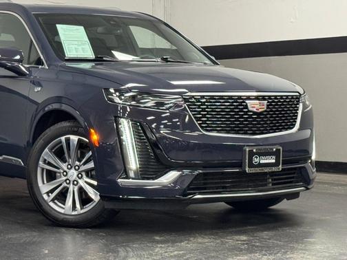 2025 Cadillac XT6 Premium Luxury AWD