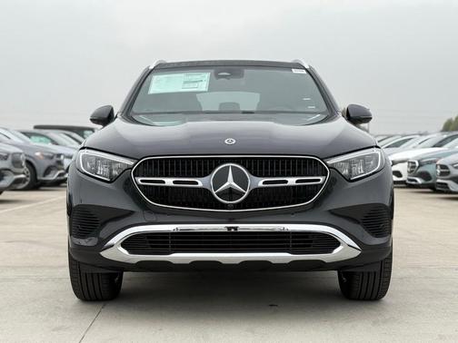 2026 Mercedes-Benz GLC 300 Base