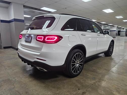 2021 Mercedes-Benz GLC 300 Base