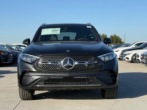 2026 Mercedes-Benz GLC 300 Base