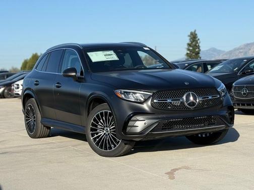 2026 Mercedes-Benz GLC 300 Base