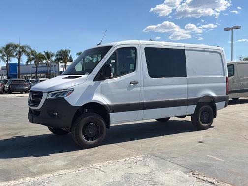 2026 Mercedes-Benz Sprinter 2500 Standard Roof