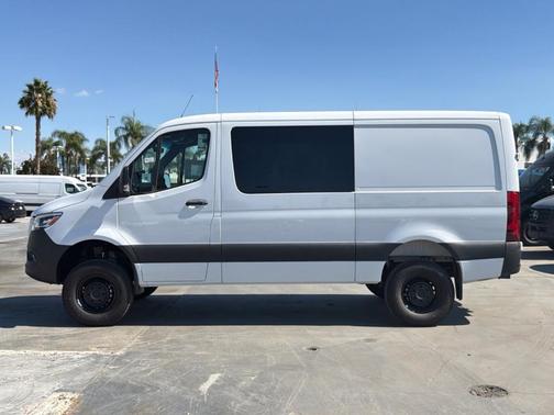 2026 Mercedes-Benz Sprinter 2500 Standard Roof
