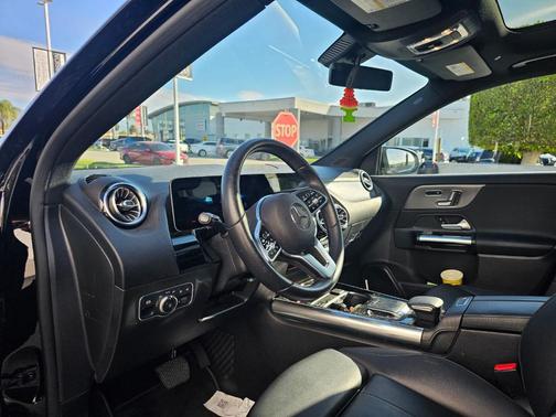 2021 Mercedes-Benz GLA 250 Base