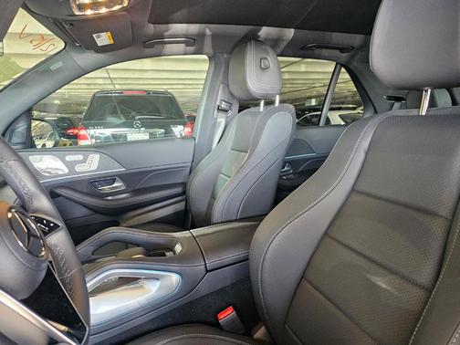 2025 Mercedes-Benz GLE 450e 4MATIC