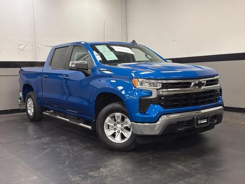 Glacier Blue Metallic 2024 Chevrolet Silverado 1500 LT