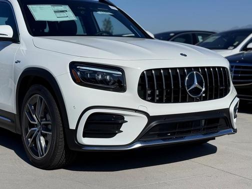 2025 Mercedes-Benz AMG GLB 35 Base