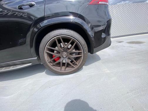 Black 2022 Mercedes-Benz AMG GLE 63 S