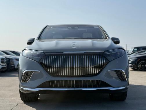 2025 Mercedes-Benz Maybach EQS 680 Base 4MATIC 4MATIC