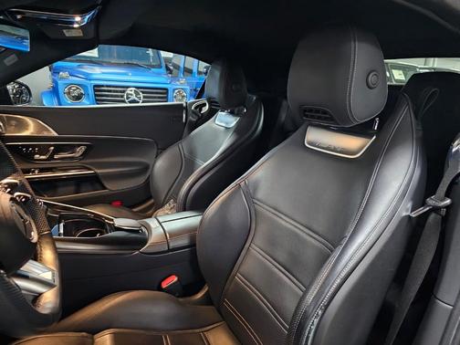 2022 Mercedes-Benz AMG SL 63 Base