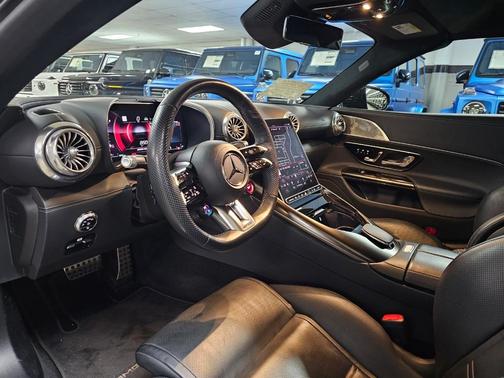 2022 Mercedes-Benz AMG SL 63 Base