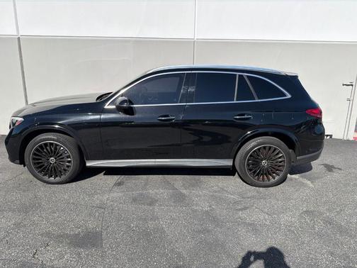 Black 2025 Mercedes-Benz GLC 350e Base 4MATIC