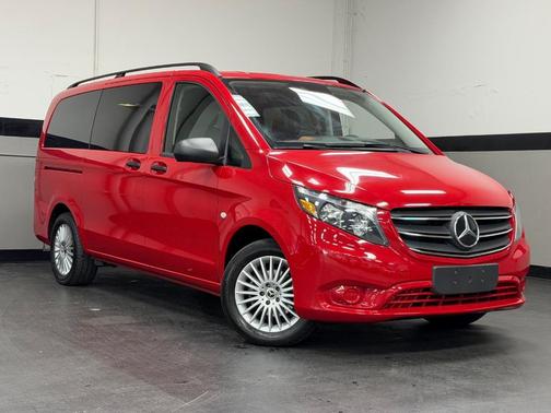 2023 Mercedes-Benz Metris Base
