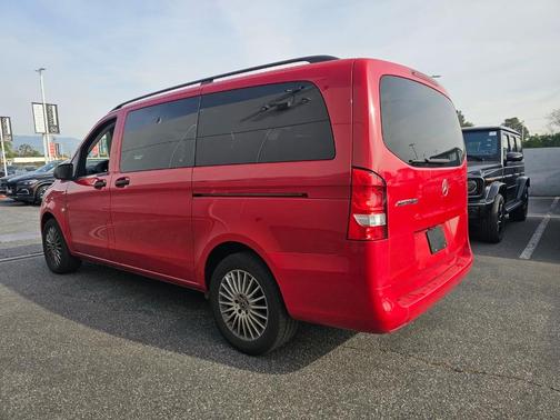 2023 Mercedes-Benz Metris Base