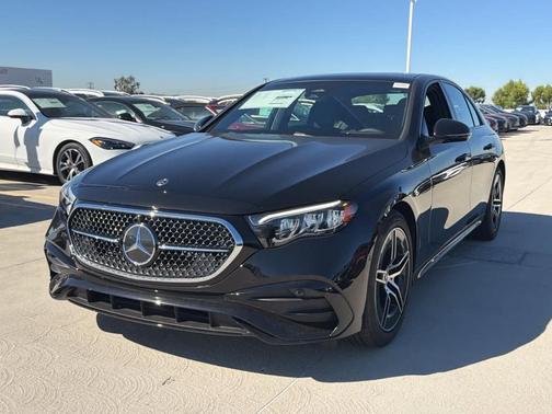 Obsidian Black 2027 Mercedes-Benz E-Class 350