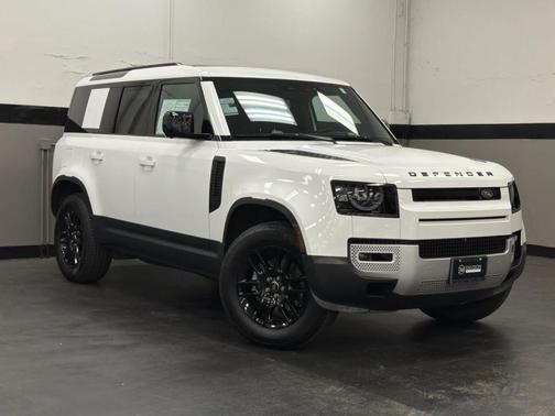 Fuji White 2025 Land Rover Defender P300