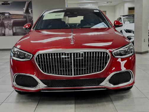 MAN PATAGONIA R 2026 Mercedes-Benz Maybach S 580 4MATIC