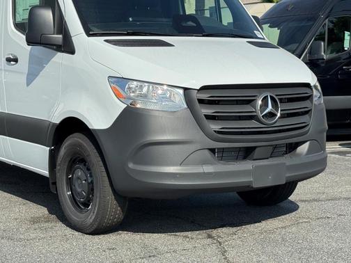 2026 Mercedes-Benz Sprinter 2500 Standard Roof